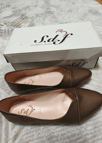 Bej Parlak Deri Kadın  Babet - Görsel 4