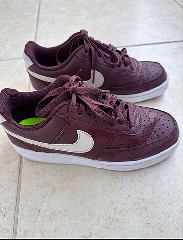 Nike ayakkabi