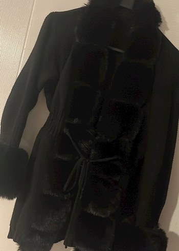 Kürklü Siyah Triko Hırka - Görsel 3