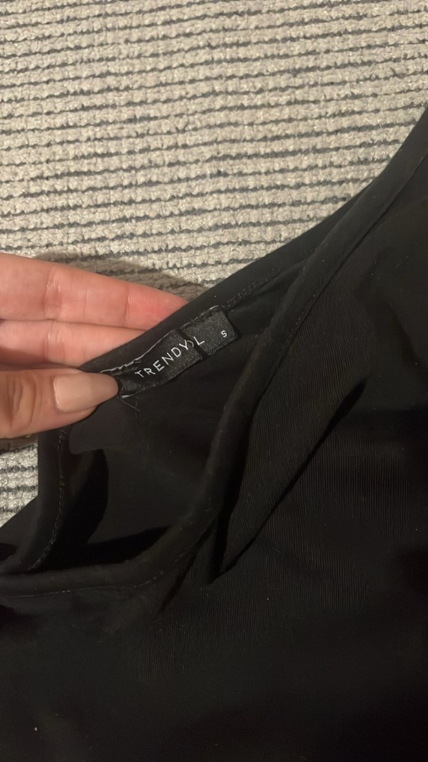 Siyah yarım kol body - Görsel 2