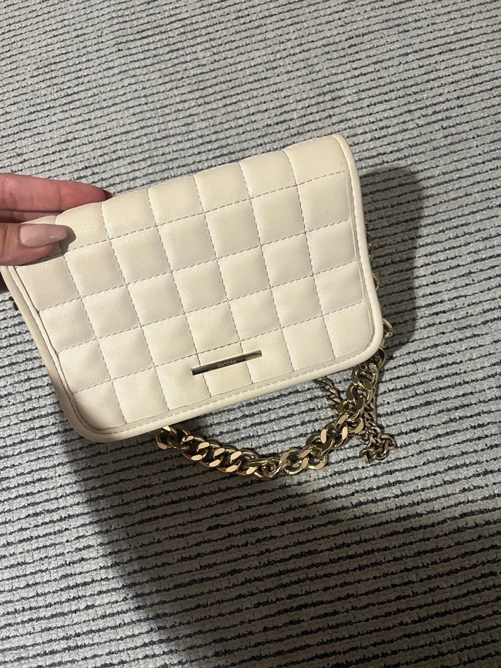 Bershka krem çanta - Görsel 2