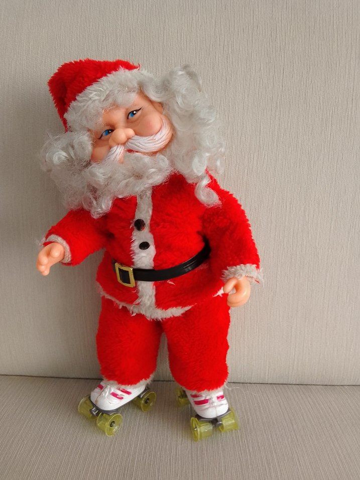 Patenli Kırmızı Noel Baba Figürü ve hediye Noel Baba - Görsel 5