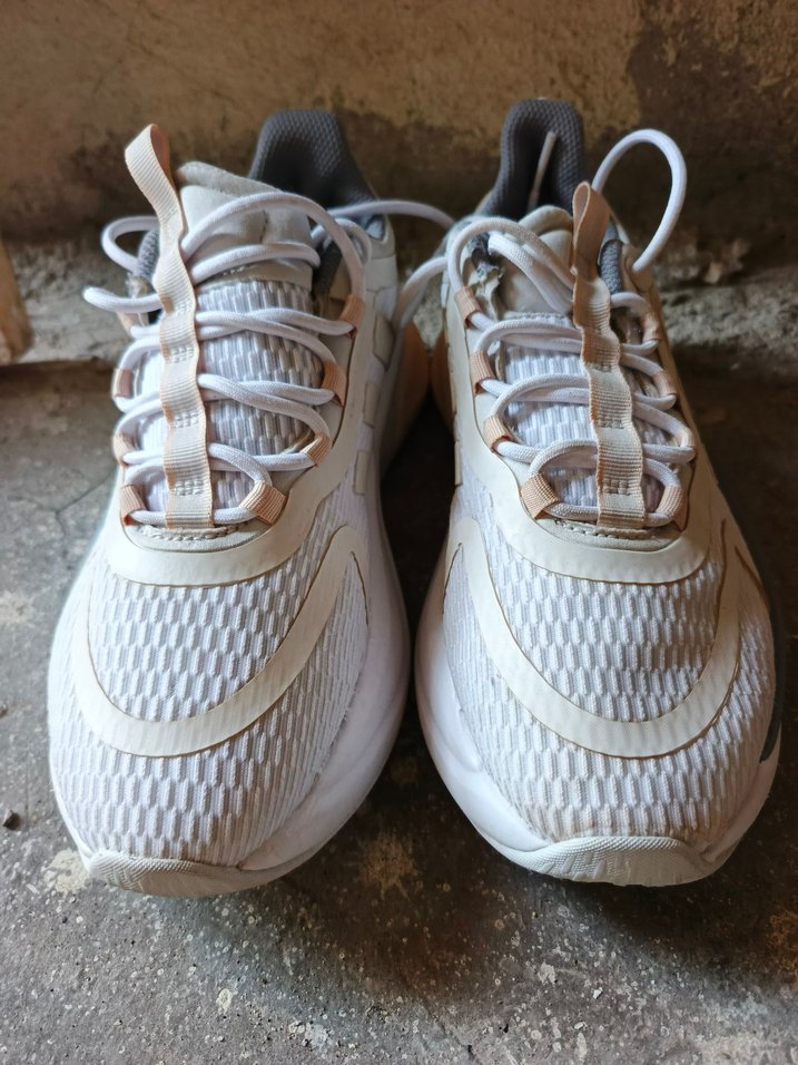 Gri Platform Topuklu Bağcıklı Spor Ayakkabı orijinal - Görsel 2