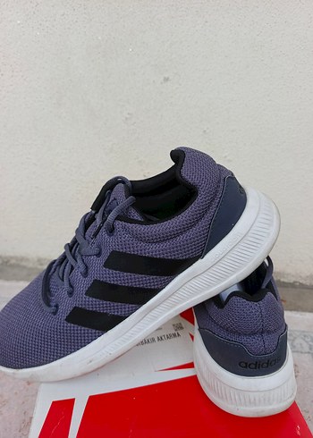 Adidas 42.5