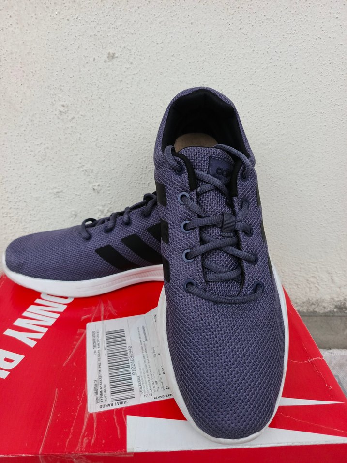 Gri Adidas Spor Ayakkabı Velcro Detaylı orijinal - Görsel 2