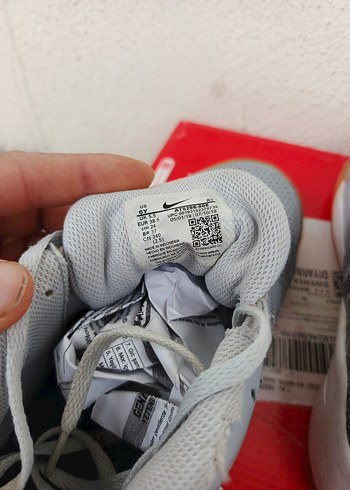 Beyaz Gri Bağcıklı Basketbol Ayakkabısı orijinal - Görsel 3