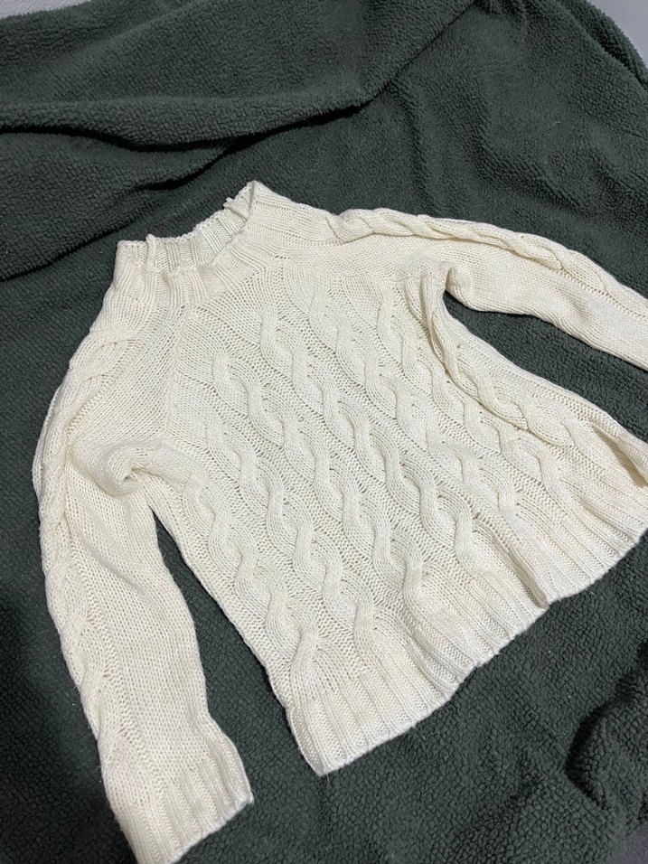 Beyaz Örgü Boğazlı Kadın Kazak - Görsel 2