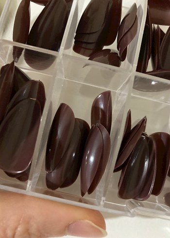 Takma Tırnak - Görsel 2