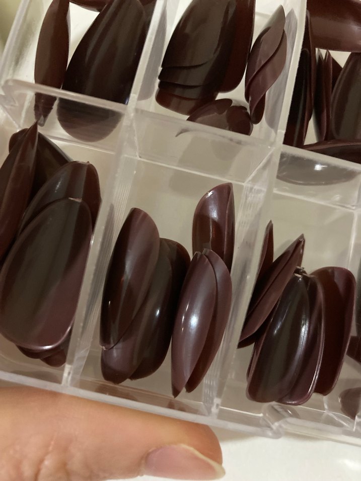 Takma Tırnak - Görsel 2