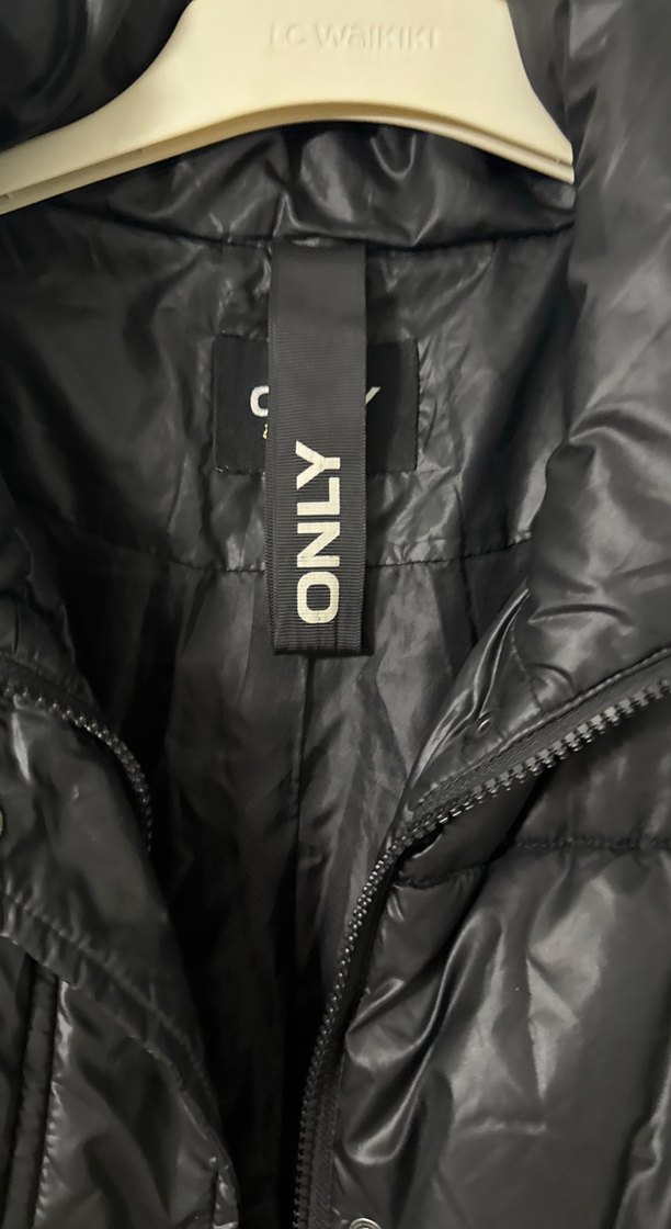 Düğmeli Siyah Mini Deri Kadın Kışlık Mont - Görsel 2