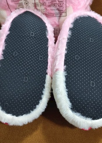 Kızlar için Pembe Peluş Ev Terliği - Görsel 4