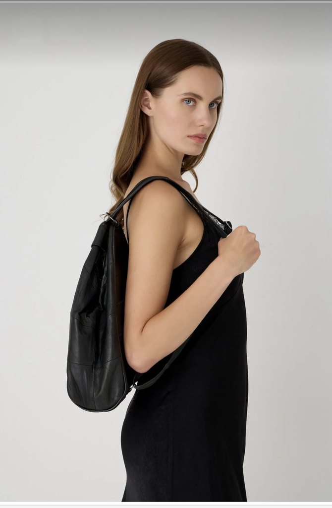 maymun modeli Deri Fermuarlı Kadın Sırt Çantası - Görsel 4