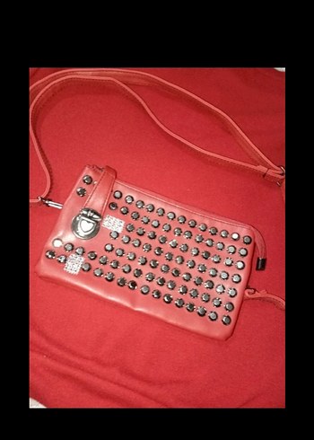Kırmızı Tokalı Rock Punk Çanta - Görsel 2