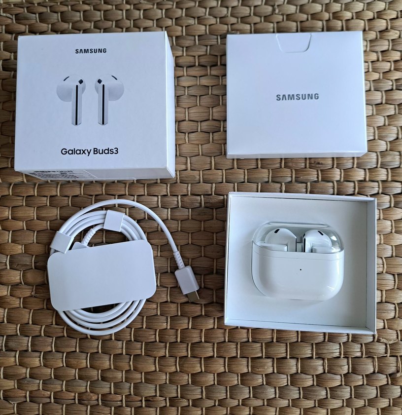 Samsung Galaxy Buds3 Kablosuz Kulaklık Beyaz - Görsel 2