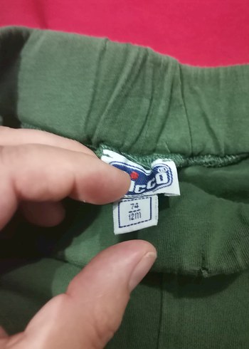 1 Yaş Beden Kırmızı Polo Yaka Tişört ve Yeşil Şort Takımı