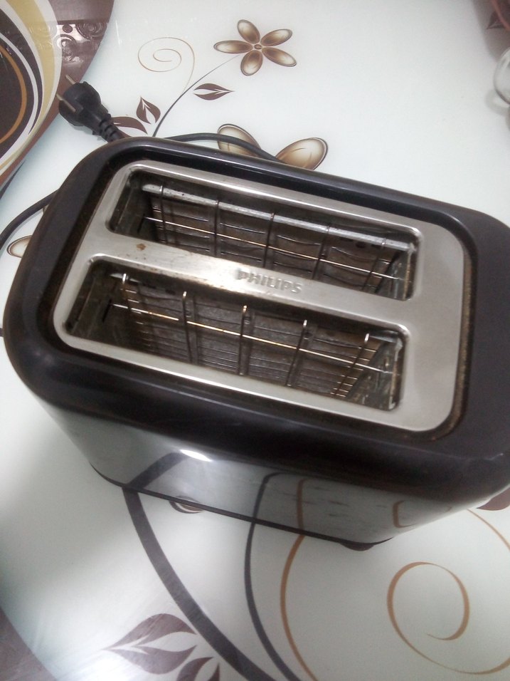 Philips Siyah Ekmek Kızartma Makinesi - Görsel 2