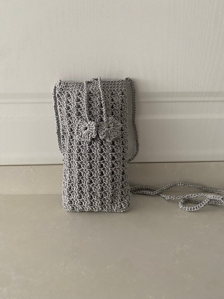 Gri Örgü Kadın Çapraz telefonluk - Görsel 2
