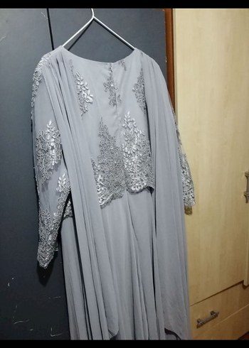 Gri Nakışlı Uzun Kollu Uzun Elbise - Görsel 4