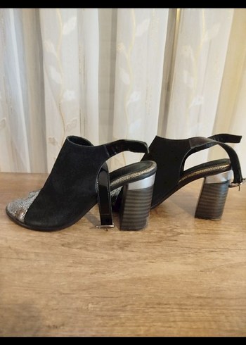 Kadın Süet Topuklu Ayakkabı - Görsel 2