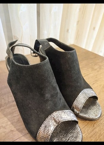 Kadın Süet Topuklu Ayakkabı - Görsel 4