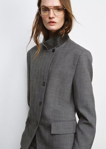 Zara Kareli Vucuda Oturan Blazer Ceket