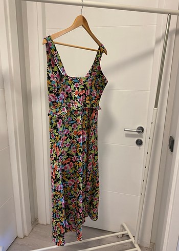 Çiçek Desenli Uzun Askılı Elbise - Görsel 2