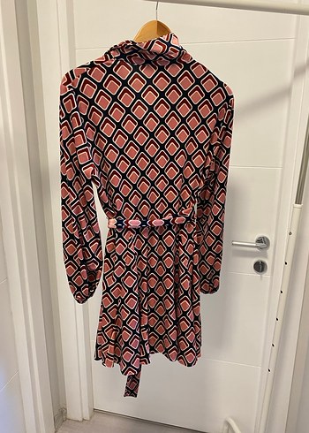 Desenli Kemerli Mini Kadın Elbise - Görsel 2