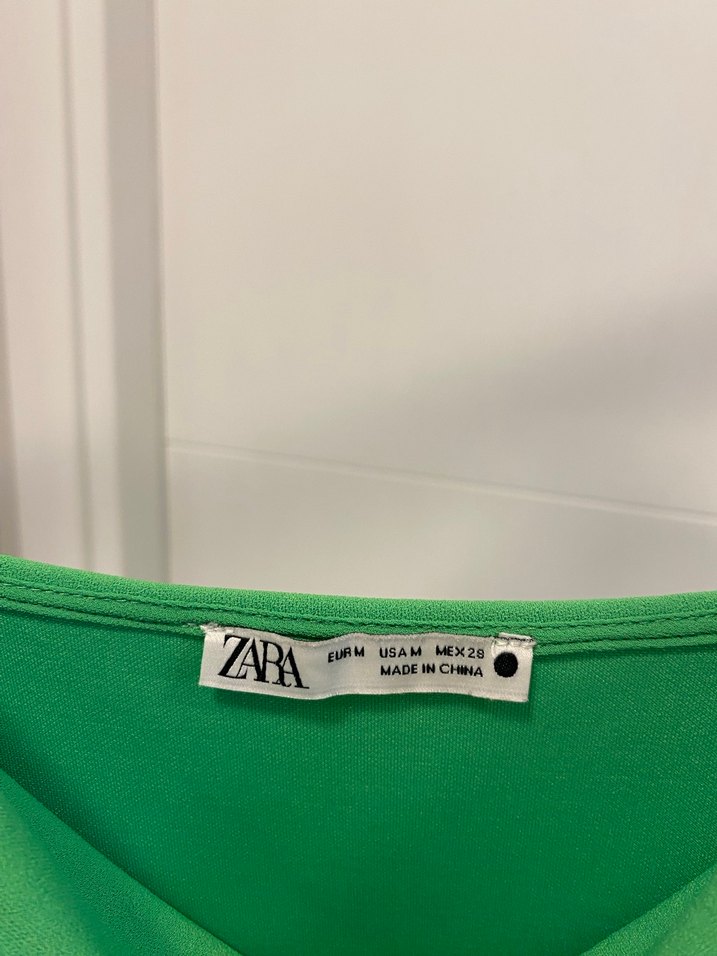 Yeşil Askılı Drapeli Midi Elbise - Görsel 3