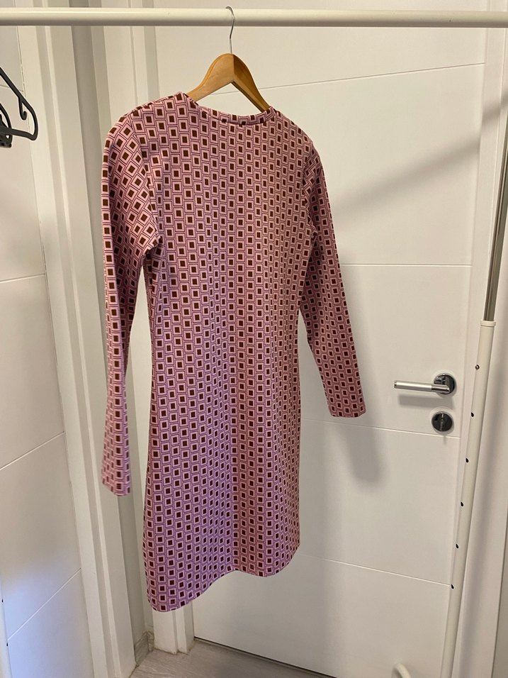 Pembe Desenli Kadın  Mini Elbise - Görsel 2