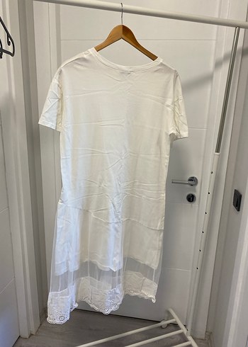 Yazı Baskılı Beyaz Kadın Tişört Elbise - Görsel 2