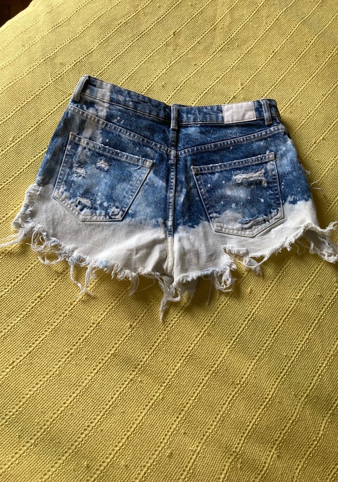 Düğmeli Batik Desenli Kadın Mini Kot Şort - Görsel 2