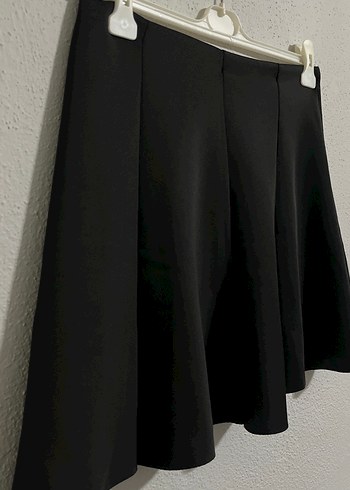 Kadın Siyah Piliseli Mini Etek - Görsel 4