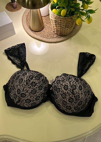 Victoria s Secret 38