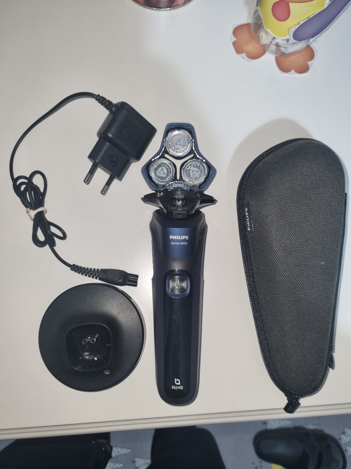 PHİLİPS S5585 ISLAK KURU TRAŞ MAKİNESİ - Görsel 2