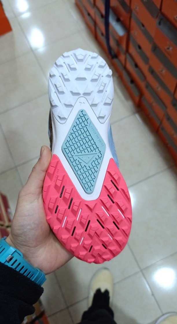 Renkli Mavi Spor Ayakkabı Velcro Detaylı - Görsel 3