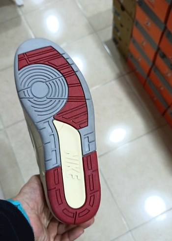 Beyaz Renkli Bağcıklı Basketbol Ayakkabısı - Görsel 4