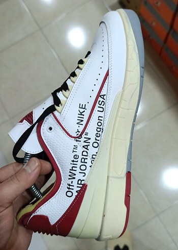 Beyaz Renkli Bağcıklı Basketbol Ayakkabısı - Görsel 2