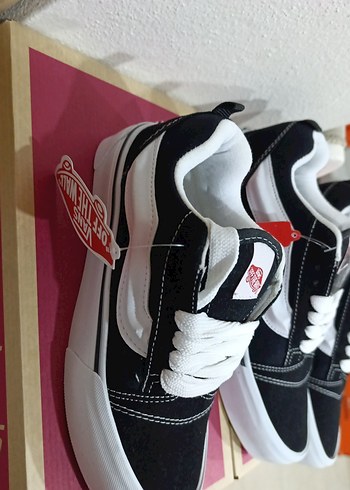 Beyaz Siyah Bağcıklı Kadın Spor Ayakkabı - Görsel 2