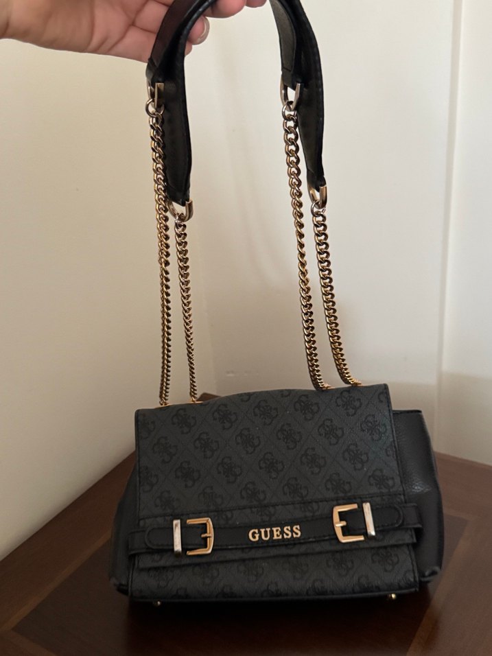 Guess Siyah Gri Kemer Detaylı Kadın Çanta - Görsel 2