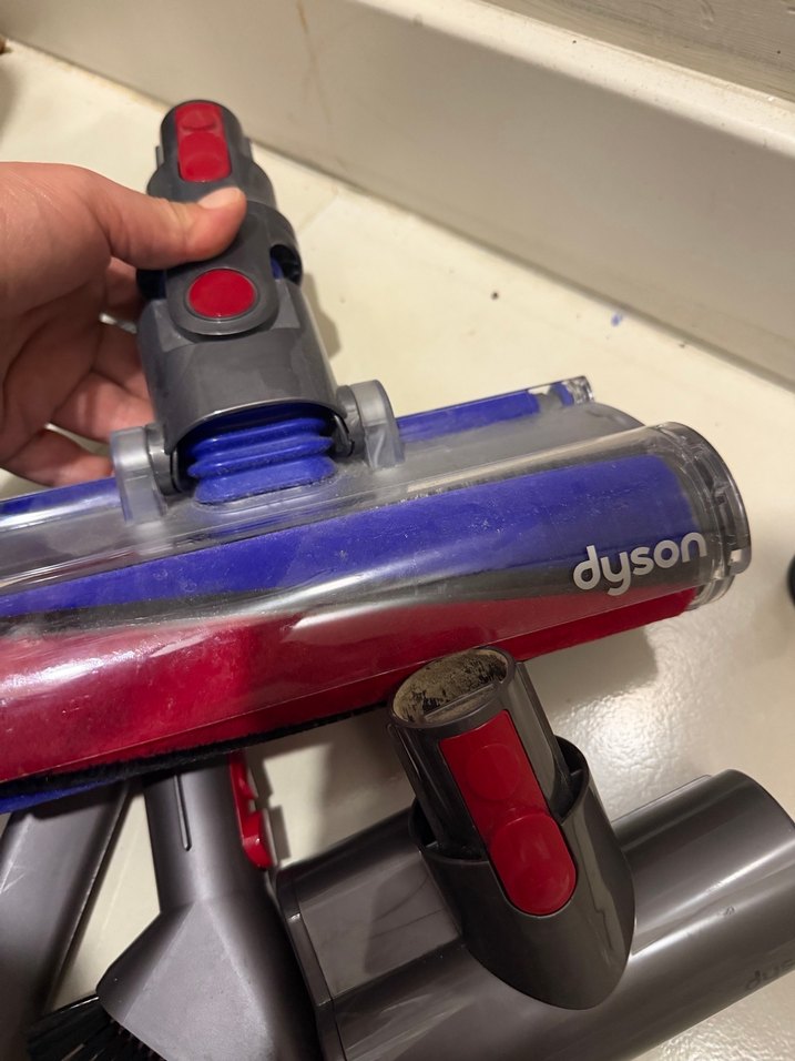 Kırmızı Elektrikli Süpürge Başlık Seti - Görsel 4