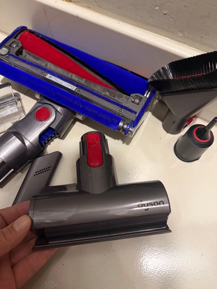 Kırmızı Elektrikli Süpürge Başlık Seti - Görsel 2