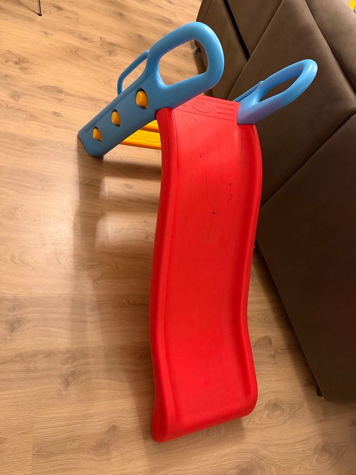 Çocuklar için renkli kaydıraklı oyun eşyası - Görsel 2