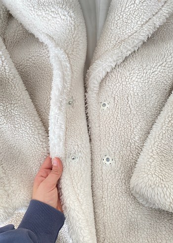 Kırık Beyaz Tüylü Kadın Kaban - Görsel 6