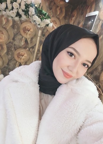 Kırık Beyaz Tüylü Kadın Kaban - Görsel 2