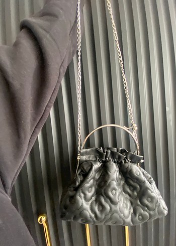 İnci Boncuklu Siyah Kadın El Çantası - Görsel 3