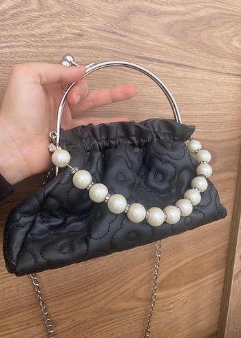 İnci Boncuklu Siyah Kadın El Çantası - Görsel 4