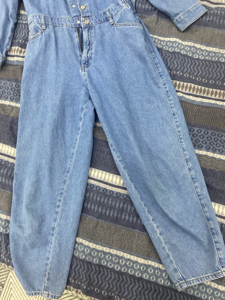 Düğmeli Mavi Kadın Denim Tulum - Görsel 4