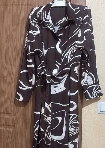 Kahverengi Batik Desenli Uzun Kadın Elbise - Görsel 2