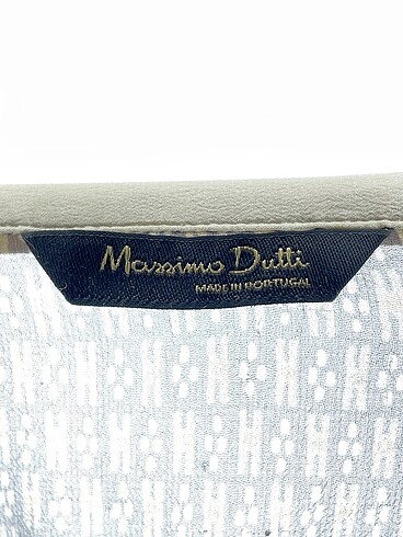 40 Beden çeşitli Renk Massimo Dutti Gömlek %70 İndirimli.