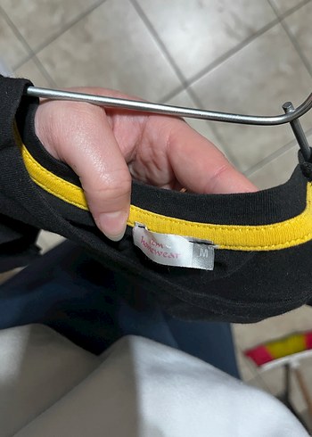 Kız Çocuk Siyah Pikachu Baskılı Tişört - Görsel 3